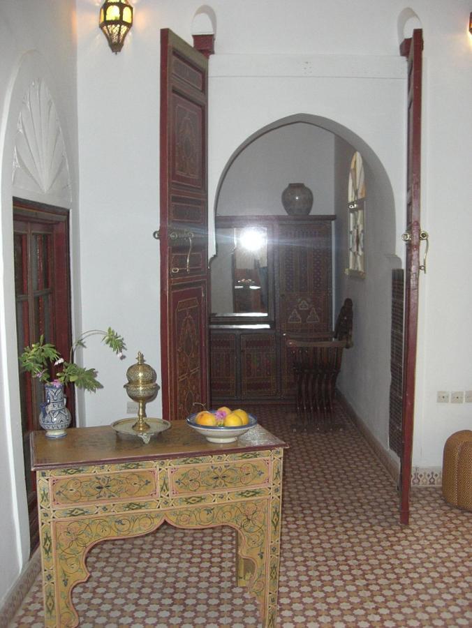 Hotel Riad Ifoulki Marrakesch Exterior foto