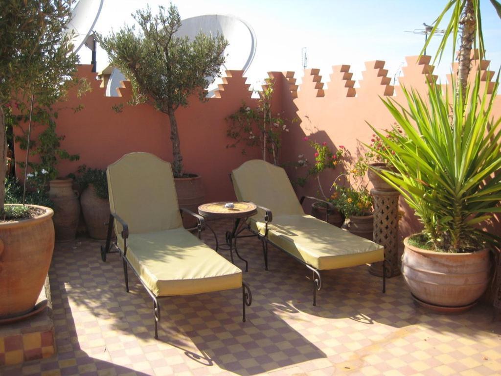 Hotel Riad Ifoulki Marrakesch Exterior foto