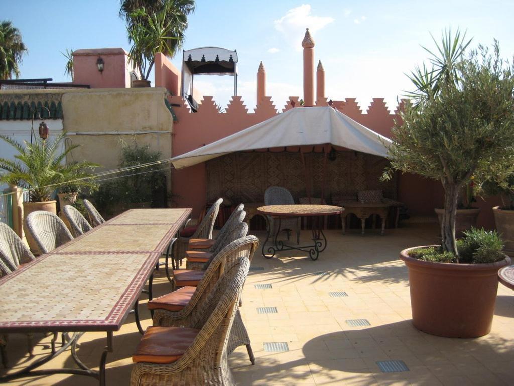 Hotel Riad Ifoulki Marrakesch Exterior foto